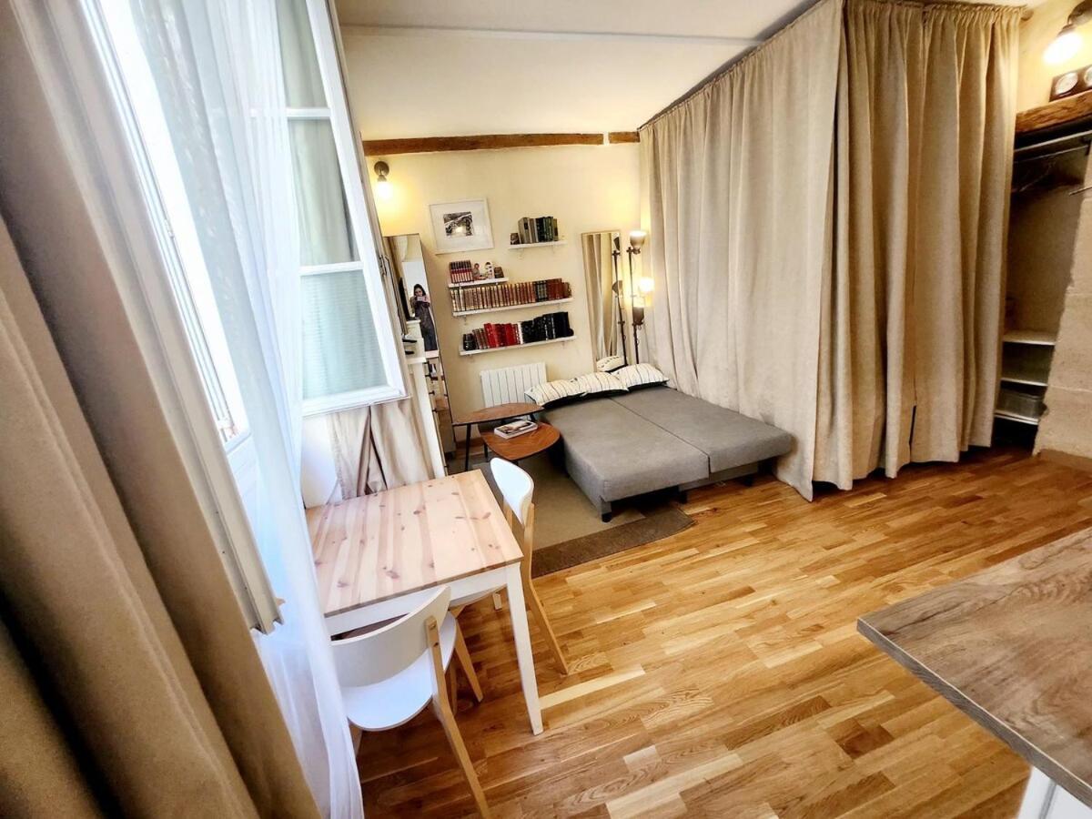 Renovated, Easy Access, Quiet In Le Marais